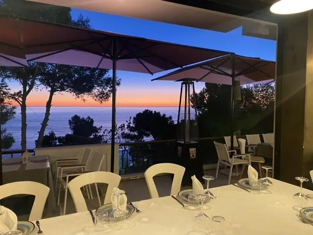 Villa D Restaurant & Private Beach Durres Hotel