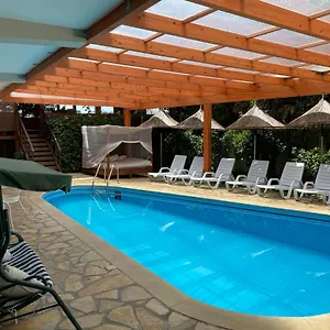 & Hotel